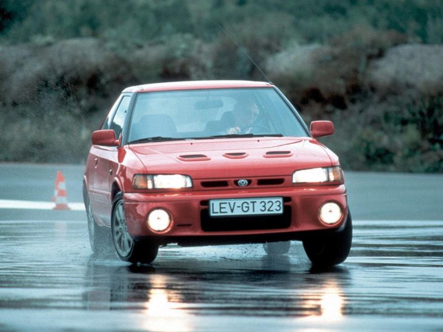  Mazda 323 GT 1990 года  (фото 3 из 3)